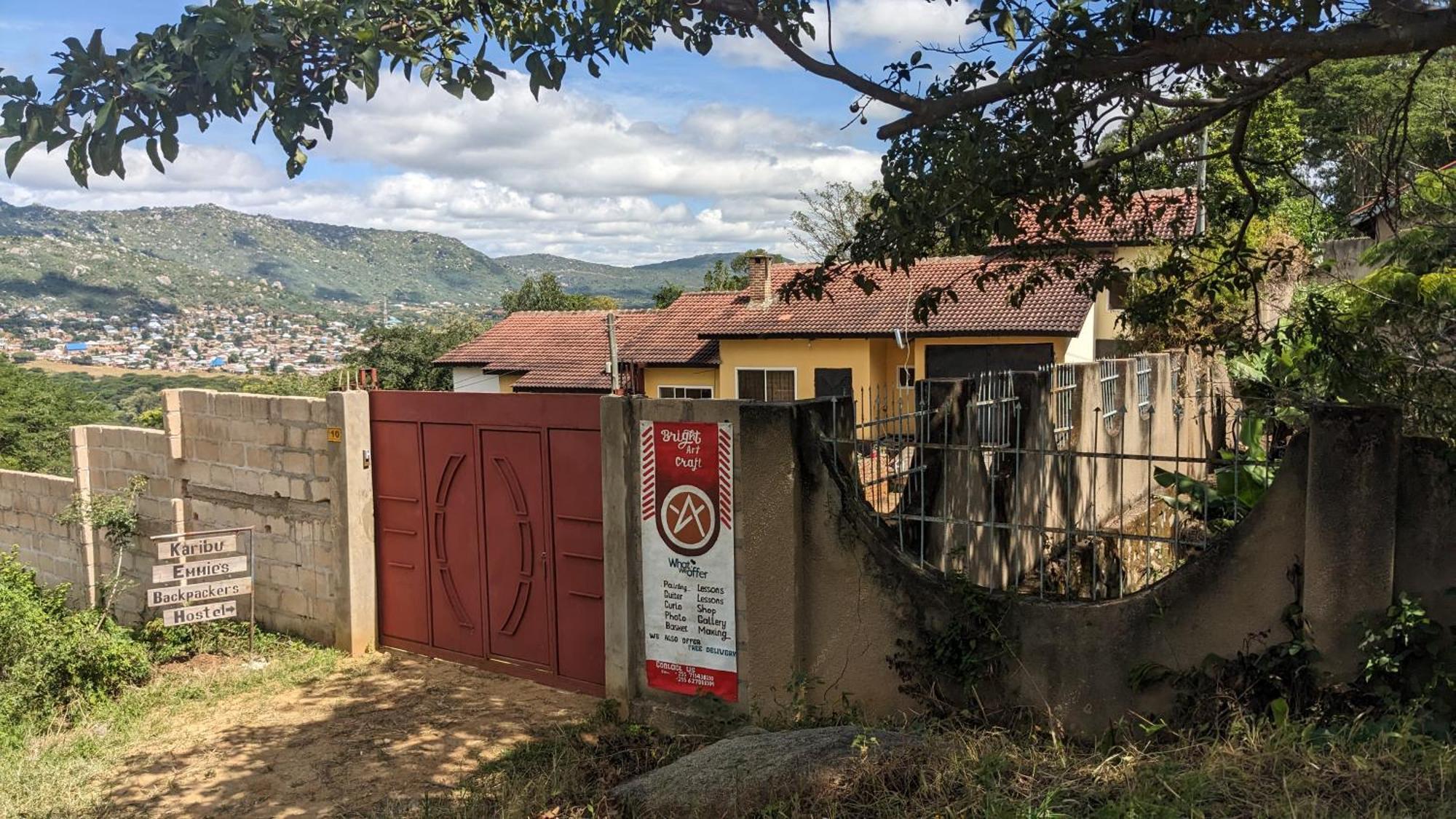 Safari Junction Backpackers Hostel Iringa Exterior foto